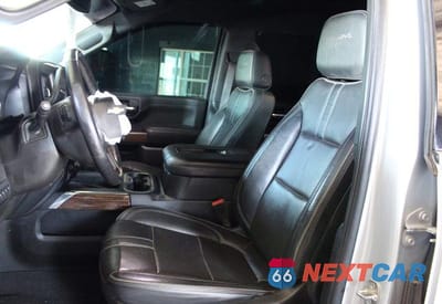 Zdjęcie 9 z 10 samochodu: 2022 CHEVROLET SILVERADO K3500 HIGH COUNTRY VIN:1GC4YVEY8NF270409 - miniatura