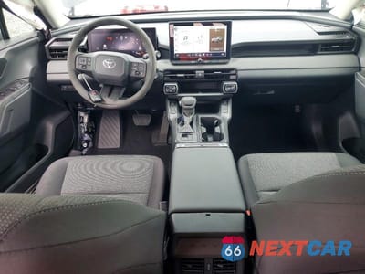 Zdjęcie 8 z 12 samochodu: 2026 TOYOTA RAV4 LE VIN:2T36DRBV8TC007775 - miniatura