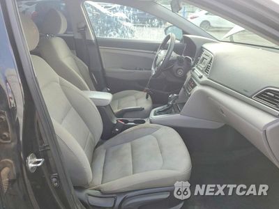 Zdjęcie 7 z 12 samochodu: 2018 HYUNDAI ELANTRA SE VIN:KMHD74LF6JU452643 - miniatura