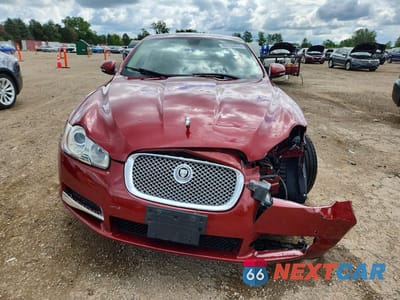 Piąte zdjęcie samochodu w środku: 2011 JAGUAR XF PREMIUM VIN:SAJWA0GB2BLR82809 - miniatura