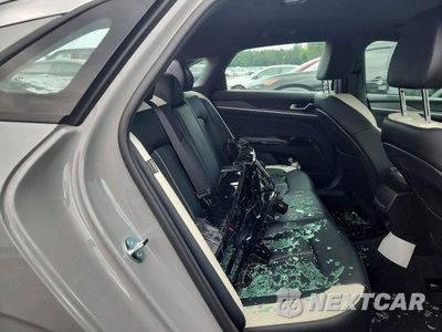 Zdjęcie 10 z 12 samochodu: 2026 KIA K5 GT LINE VIN:KNAG64J78T5456607 - miniatura