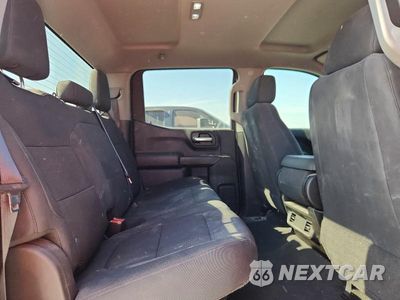 Zdjęcie 10 z 13 samochodu: 2022 CHEVROLET SILVERADO LTD C1500 CUSTOM VIN:3GCPWBEK0NG130818 - miniatura