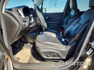 Zdjęcie 7 z 13 samochodu: 2016 JEEP RENEGADE LIMITED VIN:ZACCJBDT7GPD22570 - miniatura