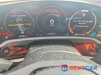 Zdjęcie 9 z 13 samochodu: 2020 PORSCHE TAYCAN TURBO VIN:WP0AC2Y11LSA71398 - miniatura