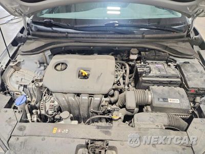 Zdjęcie 11 z 13 samochodu: 2019 HYUNDAI ELANTRA SEL VIN:5NPD84LF2KH462163 - miniatura