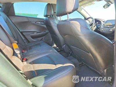 Zdjęcie 10 z 13 samochodu: 2018 CHEVROLET MALIBU LT VIN:1G1ZD5ST4JF187704 - miniatura