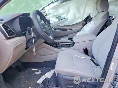 Zdjęcie 7 z 13 samochodu: 2021 HYUNDAI TUCSON VALUE VIN:KM8J33A46MU312039 - miniatura