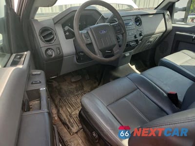 Zdjęcie 8 z 12 samochodu: 2016 FORD F550 SUPER DUTY VIN:1FDUF5GY3GEC07435 - miniatura