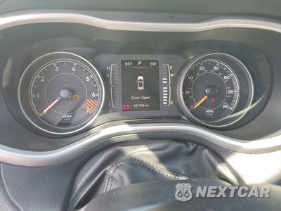 Zdjęcie 9 z 13 samochodu: 2015 JEEP CHEROKEE SPORT VIN:1C4PJLAB0FW720854 - miniatura