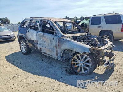 Czwarte zdjęcie samochodu z boku: 2017 JEEP GRAND CHEROKEE LIMITED VIN:1C4RJEBG6HC712518 - miniatura