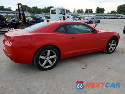 Trzecie zdjęcie samochodu z tyłu: 2010 CHEVROLET CAMARO LT VIN:2G1FC1EV7A9172862 - miniatura