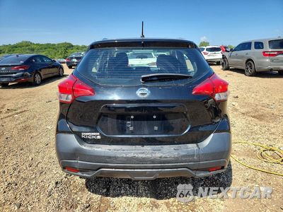 Zdjęcie 6 z 13 samochodu: 2018 NISSAN KICKS S VIN:3N1CP5CU1JL530070 - miniatura