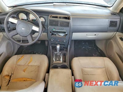 Zdjęcie 8 z 13 samochodu: 2006 DODGE CHARGER SE VIN:2B3KA43G66H481559 - miniatura