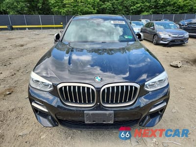 Piąte zdjęcie samochodu w środku: 2018 BMW X3 XDRIVEM40I VIN:5UXTS3C51J0Y95644 - miniatura
