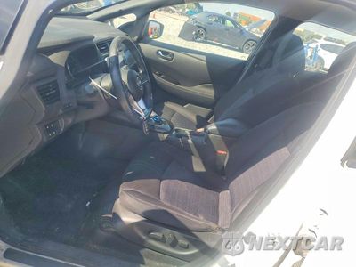 Zdjęcie 7 z 12 samochodu: 2023 NISSAN LEAF SV PLUS VIN:1N4CZ1CV7PC550715 - miniatura