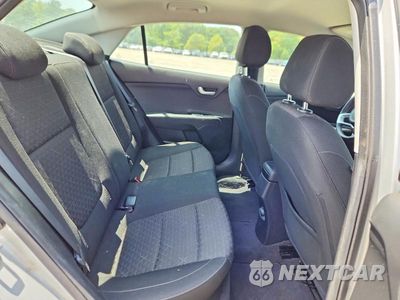Zdjęcie 10 z 12 samochodu: 2020 KIA RIO S VIN:3KPA24AD9LE284389 - miniatura