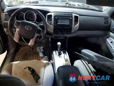 Zdjęcie 8 z 12 samochodu: 2014 TOYOTA TACOMA BASE VIN:5TFTX4CN3EX041163 - miniatura