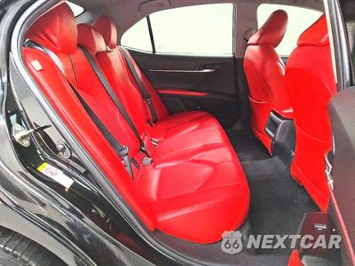 Zdjęcie 10 z 12 samochodu: 2018 TOYOTA CAMRY SE VIN:4T1B11HK5JU027492 - miniatura