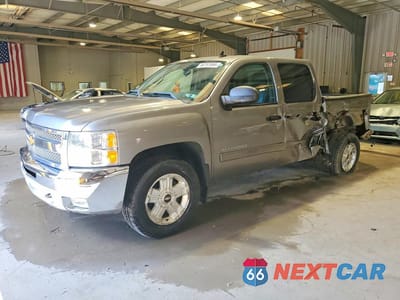 2013 CHEVROLET SILVERADO K1500 LT 3GCPKSE70DG313643 - główne zdjęcie licytacji z USA - miniatura