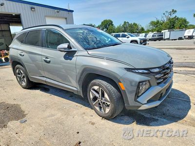 Czwarte zdjęcie samochodu z boku: 2025 HYUNDAI TUCSON SEL VIN:5NMJC3DE8SH530187 - miniatura