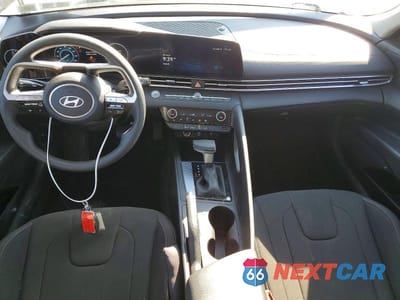 Zdjęcie 8 z 12 samochodu: 2024 HYUNDAI ELANTRA SEL VIN:KMHLM4DG6RU847946 - miniatura