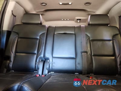Zdjęcie 10 z 13 samochodu: 2016 CHEVROLET SUBURBAN K1500 LT VIN:1GNSKHKC5GR161014 - miniatura