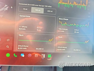 Zdjęcie 9 z 12 samochodu: 2023 TESLA MODEL Y VIN:7SAYGDEF2PF881303 - miniatura