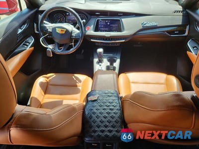 Zdjęcie 8 z 12 samochodu: 2019 CADILLAC XT4 PREMIUM LUXURY VIN:1GYFZCR46KF169991 - miniatura