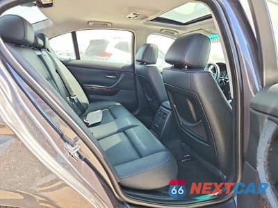 Zdjęcie 10 z 12 samochodu: 2008 BMW 328 I VIN:WBAVA37518NL56846 - miniatura