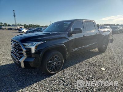 2024 TOYOTA TUNDRA PLATINUM HV 5TFNC5DB8RX047335 - główne zdjęcie licytacji z USA - miniatura