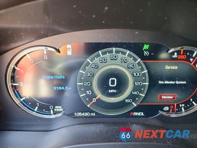 Zdjęcie 9 z 13 samochodu: 2018 CADILLAC ESCALADE PREMIUM LUXURY VIN:1GYS4CKJXJR142030 - miniatura