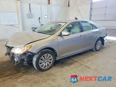2013 TOYOTA CAMRY LE 4T4BF1FK2DR317669 - główne zdjęcie licytacji z USA - miniatura