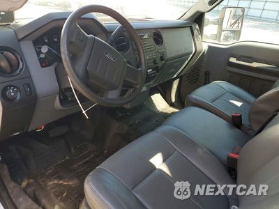 Zdjęcie 8 z 12 samochodu: 2014 FORD F550 SUPER DUTY VIN:1FDUF5GT8EEB15884 - miniatura