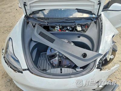 Zdjęcie 11 z 12 samochodu: 2023 TESLA MODEL 3 VIN:5YJ3E1EA5PF489884 - miniatura
