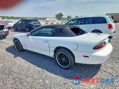Drugie zdjęcie samochodu z przodu: 2001 CHEVROLET CAMARO VIN:2G1FP32K812125309 - miniatura
