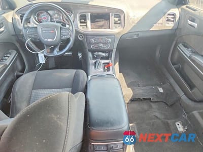 Zdjęcie 8 z 12 samochodu: 2023 DODGE CHARGER SCAT PACK VIN:2C3CDXGJ0PH672241 - miniatura
