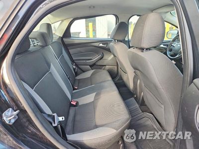 Zdjęcie 10 z 12 samochodu: 2014 FORD FOCUS SE VIN:1FADP3F2XEL459152 - miniatura