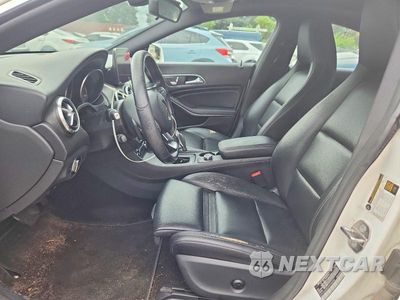 Zdjęcie 7 z 12 samochodu: 2019 MERCEDES-BENZ CLA 250 VIN:WDDSJ4EB0KN740246 - miniatura