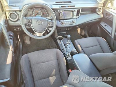 Zdjęcie 8 z 13 samochodu: 2013 TOYOTA RAV4 XLE VIN:JTMRFREV0DD025137 - miniatura
