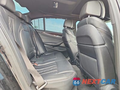 Zdjęcie 10 z 13 samochodu: 2022 BMW 540 XI VIN:WBA73BJ00NWX74184 - miniatura