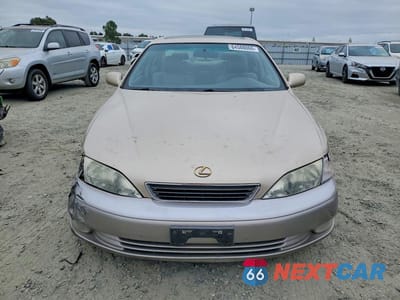 Piąte zdjęcie samochodu w środku: 1997 LEXUS ES 300 VIN:JT8BF22G6V0029201 - miniatura