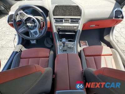 Zdjęcie 8 z 12 samochodu: 2023 BMW 840XI VIN:WBAGV4C08PCN00805 - miniatura