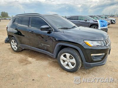 Czwarte zdjęcie samochodu z boku: 2020 JEEP COMPASS LATITUDE VIN:3C4NJDBB6LT164577 - miniatura