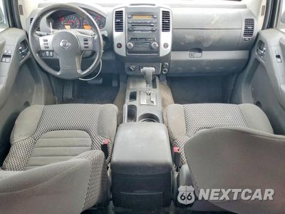 Zdjęcie 8 z 12 samochodu: 2012 NISSAN FRONTIER SV V6 VIN:1N6AD0CW5CC408566 - miniatura