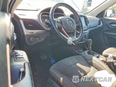 Zdjęcie 8 z 12 samochodu: 2015 JEEP CHEROKEE LATITUDE VIN:1C4PJMCS2FW538544 - miniatura