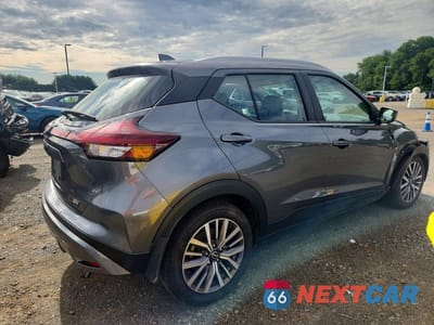 Trzecie zdjęcie samochodu z tyłu: 2024 NISSAN KICKS SV VIN:3N1CP5CV6RL545619 - miniatura
