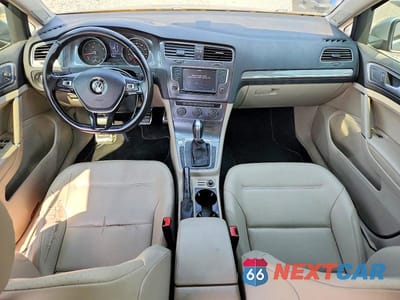 Zdjęcie 8 z 12 samochodu: 2017 VOLKSWAGEN GOLF ALLTRACK S VIN:3VWH17AU7HM523368 - miniatura