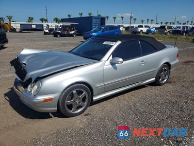 2003 MERCEDES-BENZ CLK 430 WDBLK70G63T138012 - główne zdjęcie licytacji z USA - miniatura