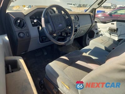 Zdjęcie 8 z 12 samochodu: 2015 FORD F-350 SUPER DUTY VIN:1FTBF3A68FEC26469 - miniatura