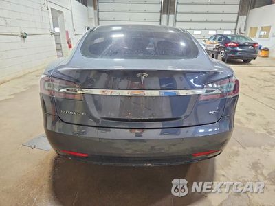 Zdjęcie 6 z 14 samochodu: 2016 TESLA MODEL S VIN:5YJSA1E20GF152474 - miniatura